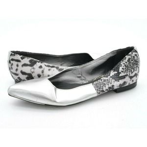 Sam Edelman Flats Womens 6.5 Silver Faux Leather Ellissa Snake Print Pointed Toe